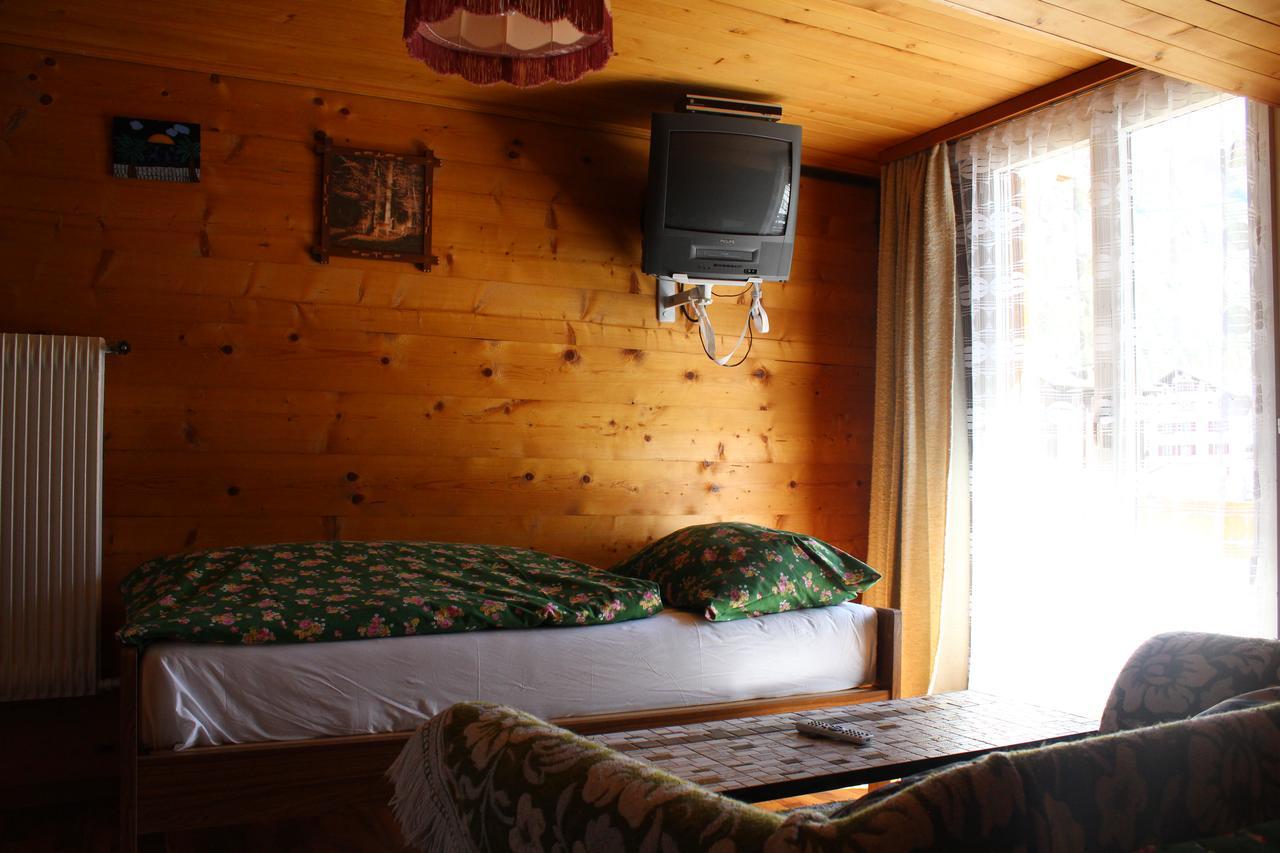 Haus Weideli, Dammstrasse 7 Villa Saas-Grund Bagian luar foto
